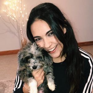 Meet your Posher, Lydia